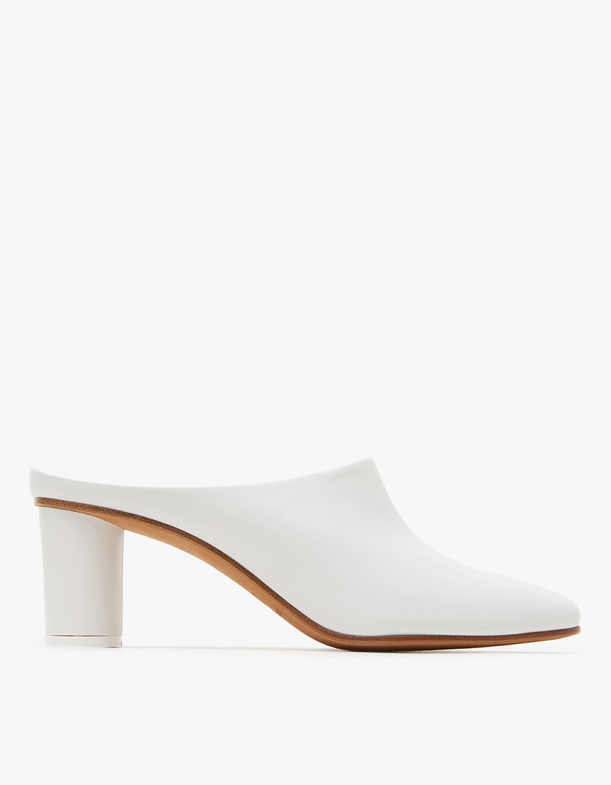 Micol Mule in Bianco
