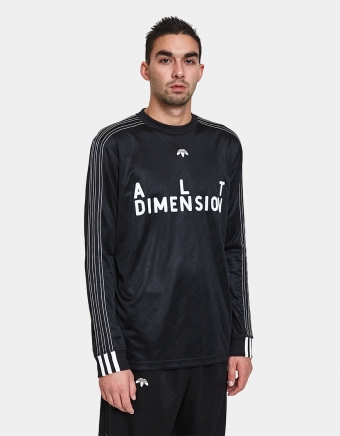 AW Soccer Jersey LS in Black/White