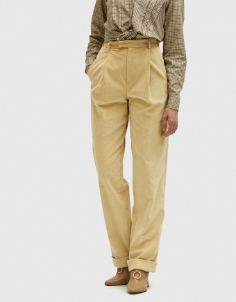 Straight Trousers in Wheat
