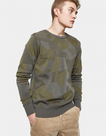 Masker Crewneck in Virtual Army