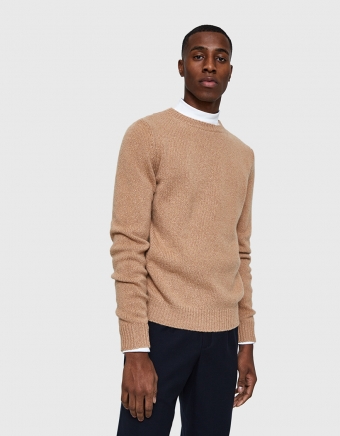 Wind Sweater in Camel