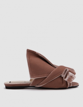 Velvet Flat Bow Mule in Rose