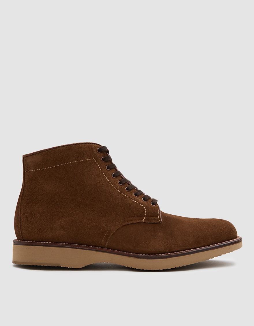 Davis Plain Toe Boot in Snuff Suede
