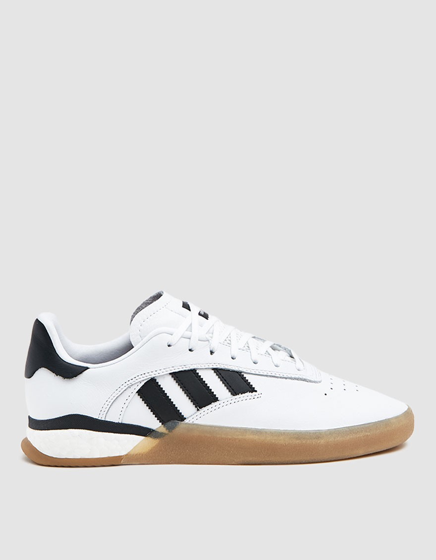 3 ST004 Sneaker in White