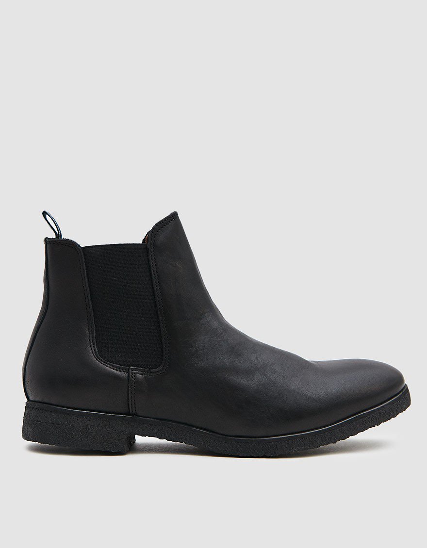 Kelvin Leather Boot in Black