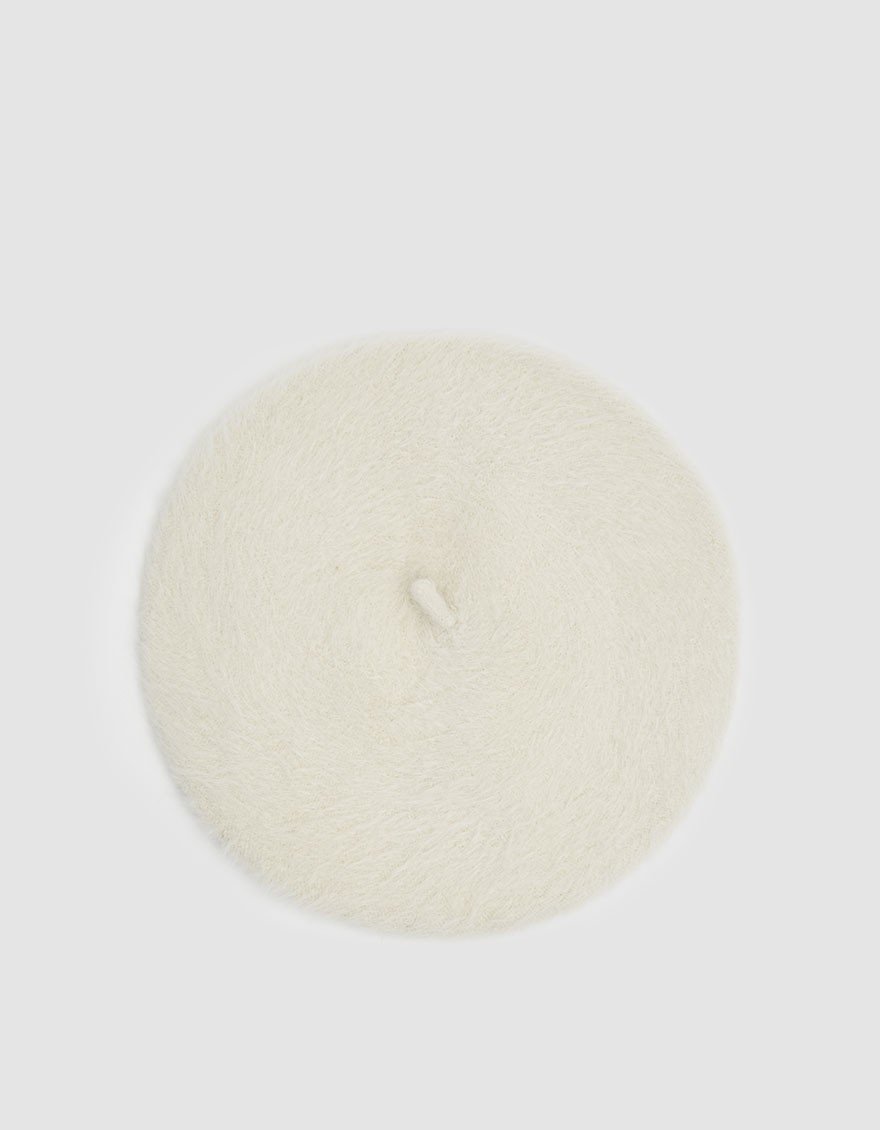 Saskia Fuzzy Beret in Ivory