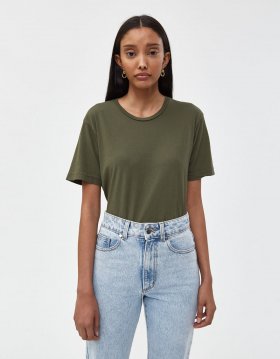 Dye Tee in Olive