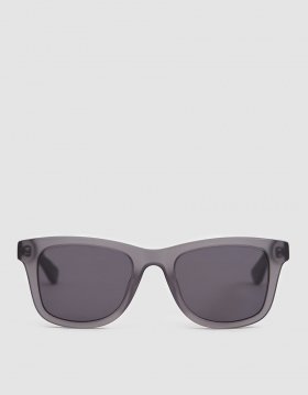 John John Sunglasses in Smoke Dark