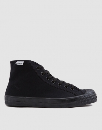 Star Dribble Classic Sneaker in All Black