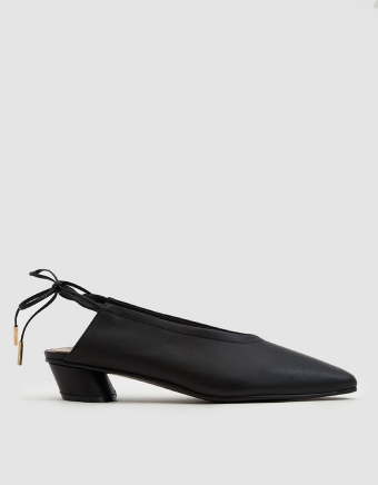 Ribbon Leather Slingback in Black
