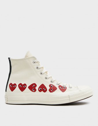 Play Converse High Multi Heart Sneaker in Off White