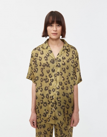Francis Shirt in Leopard Moss